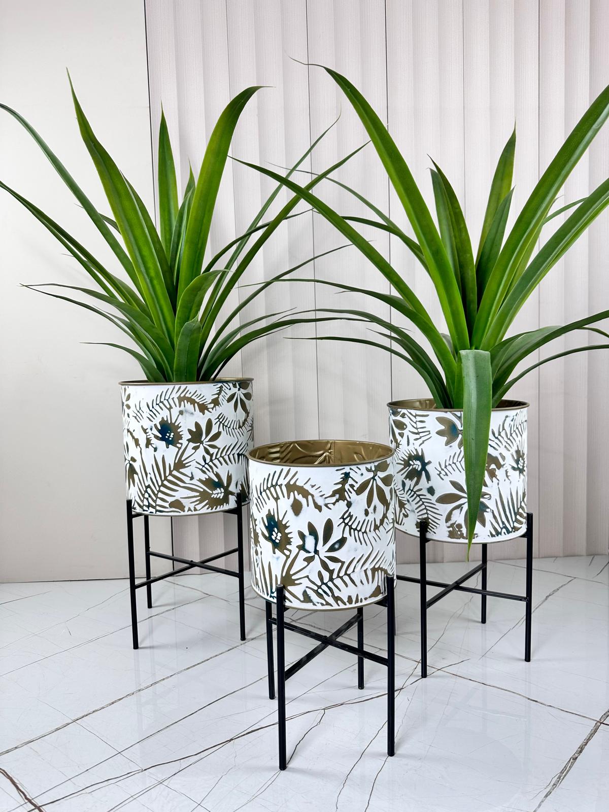 סט 3 מעמדים דגם 'פרח