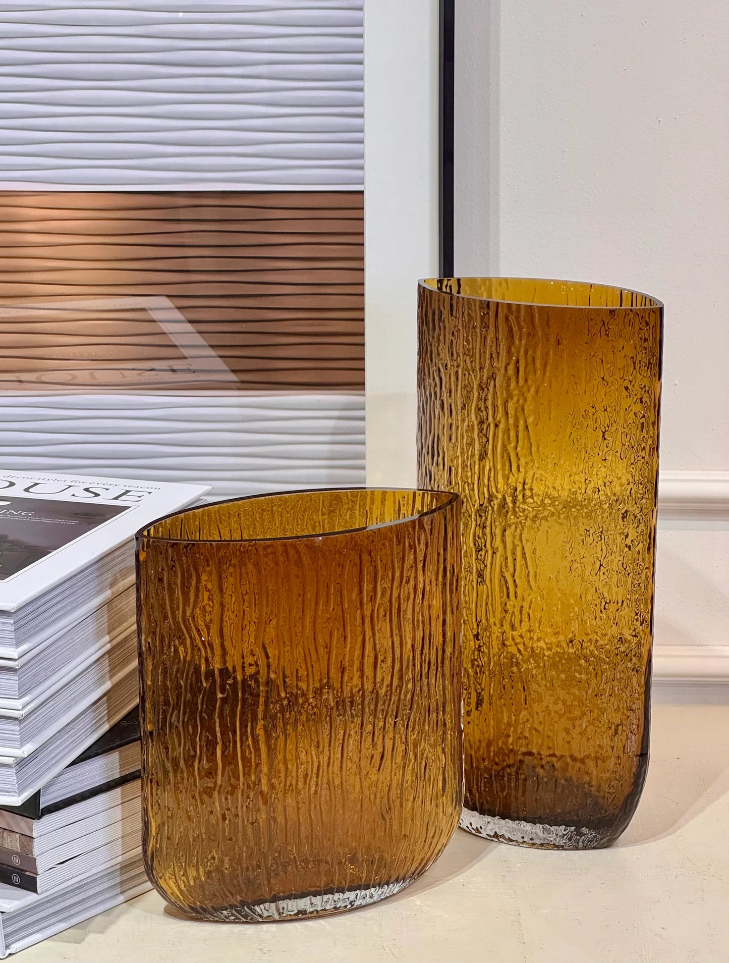 זוג אגרטלי זכוכית בטקסטורה מיוחדת