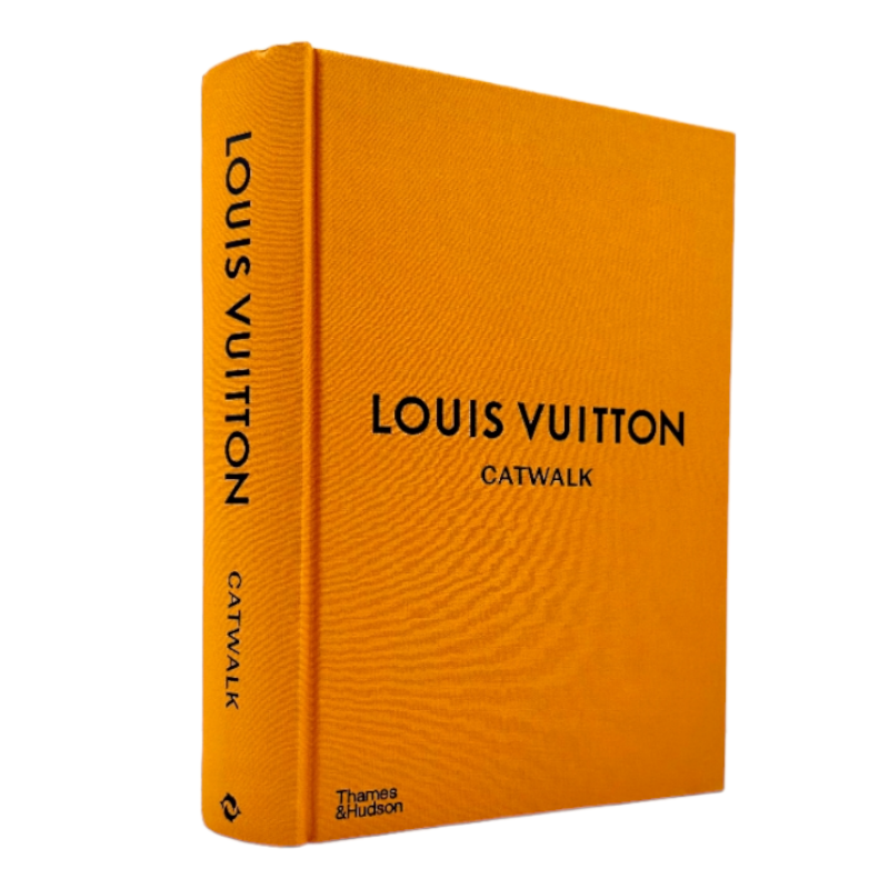 ספר מותג LOUIS VUITTON CATWALK