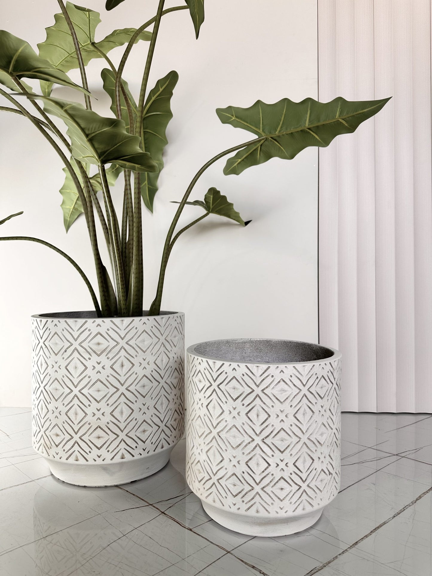 סט כדים דקורטיביים בעיטור גאומטרי מראה בוהו אלגנטי לבית