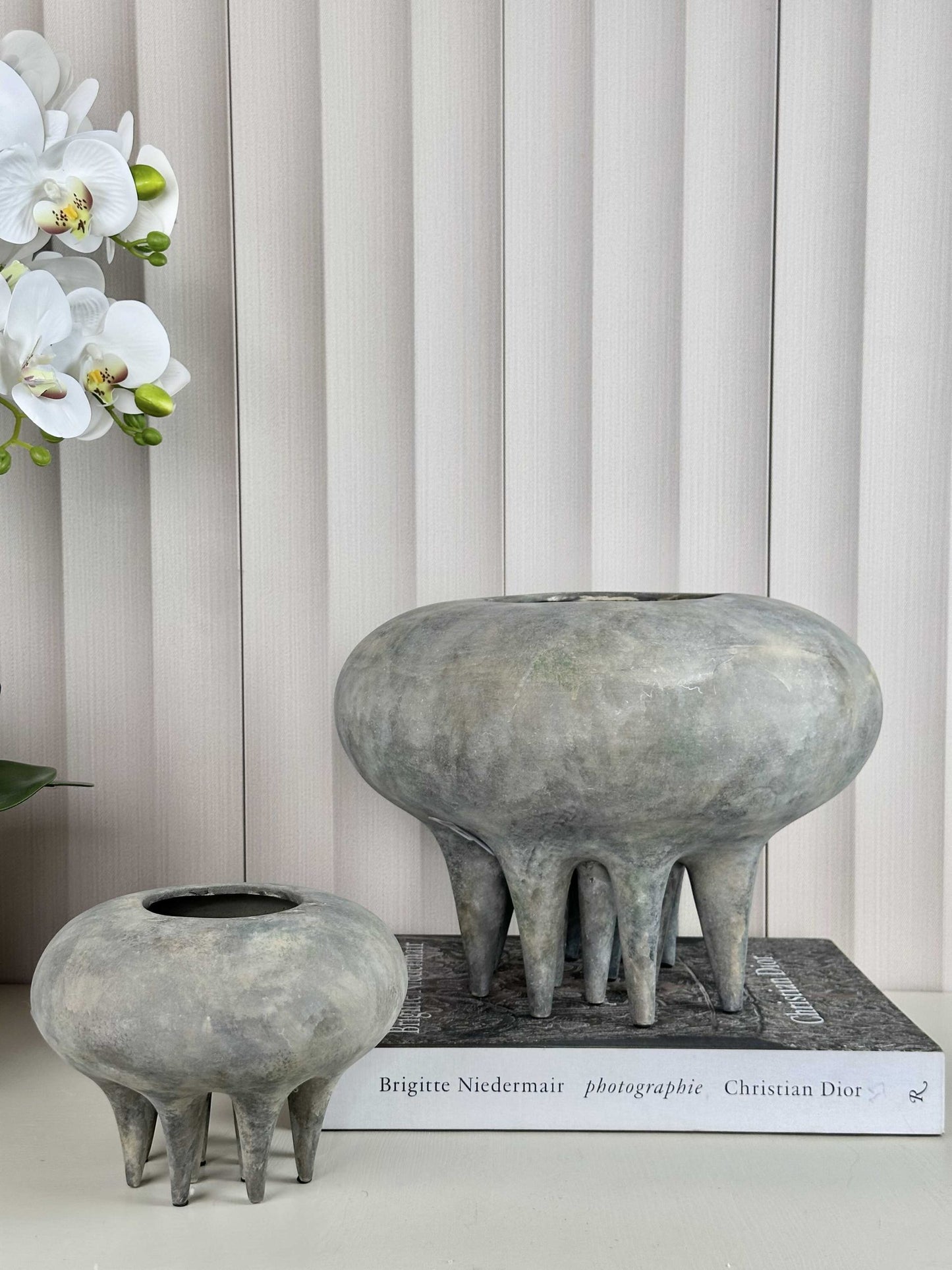 זוג אגרטלים צבע בזלת חלודה ORBIT