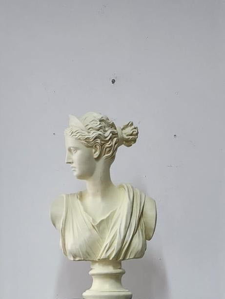 פסל יווני 'DIANA'