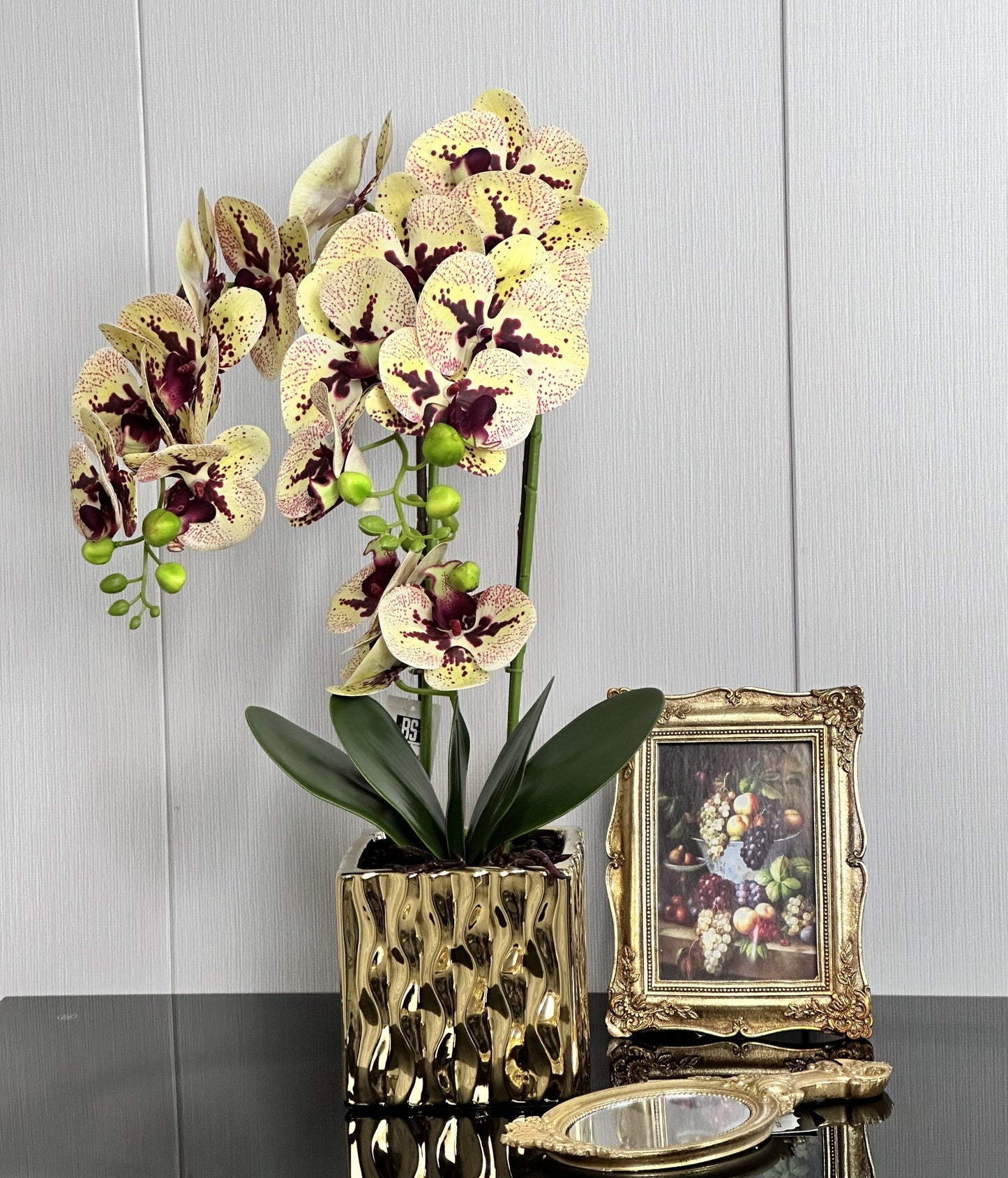 סחלב 3 ענפים בעציץ זהב