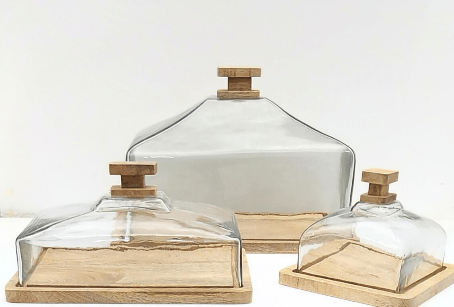 שלישיית כלי הגשה בסיס עץ טבעי עם מכסה זכוכית