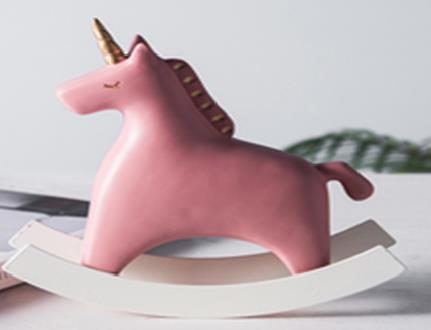 חד קרן גדול ורוד