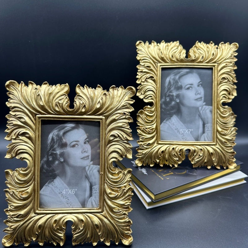 סט 2 מסגרות זהב