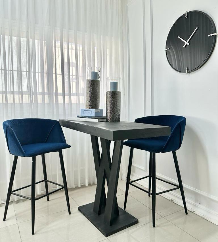 כסא בר דגם נואר-כחול