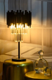 מנורה שולחנית- בלאק סמול שנדליר