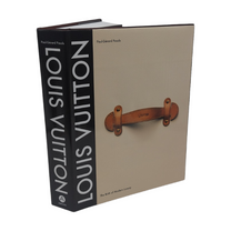 ספר מותג LOUIS VUITTON