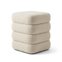 הדום לפינת איפור עם אחסנה