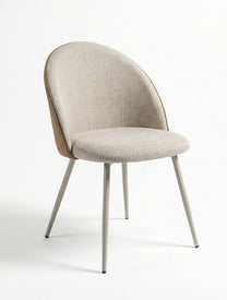 כיסא אוכל LUNA עם מושב בד בז' מרופד וגב דמוי עור בגוון אבן, צילום סטודיו על רקע לבן