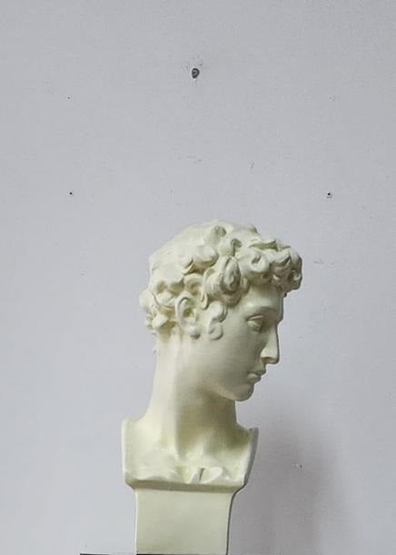 פסל יווני 'DAVID'